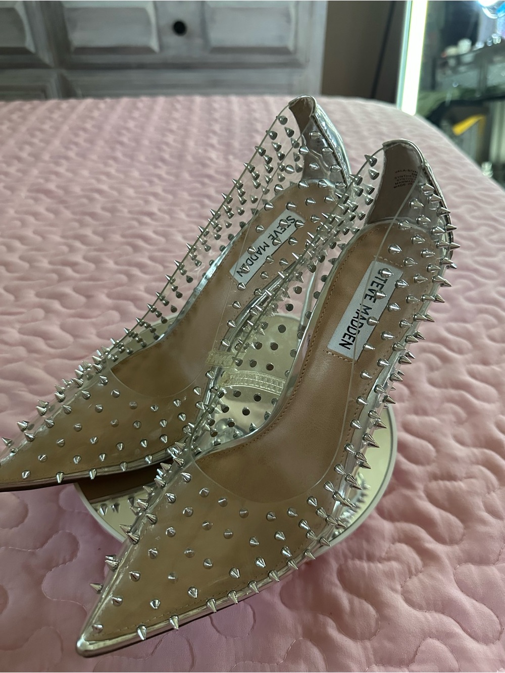 Steve Madden Clear PVC Pumps with Silver Spikes - Picture 4 of 5